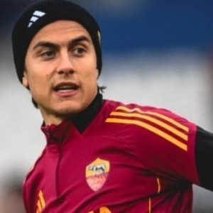 赛事直播-意媒：迪巴拉休假归来重返训练基地，与队友完成了合练