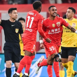 4-1！武磊梅开二度，中超卫冕冠军首胜，郑智又输了：遭遇两连败